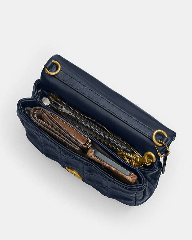Times Square Tabby 20 Shoulder Bag With Quilting ( Dark Navy )