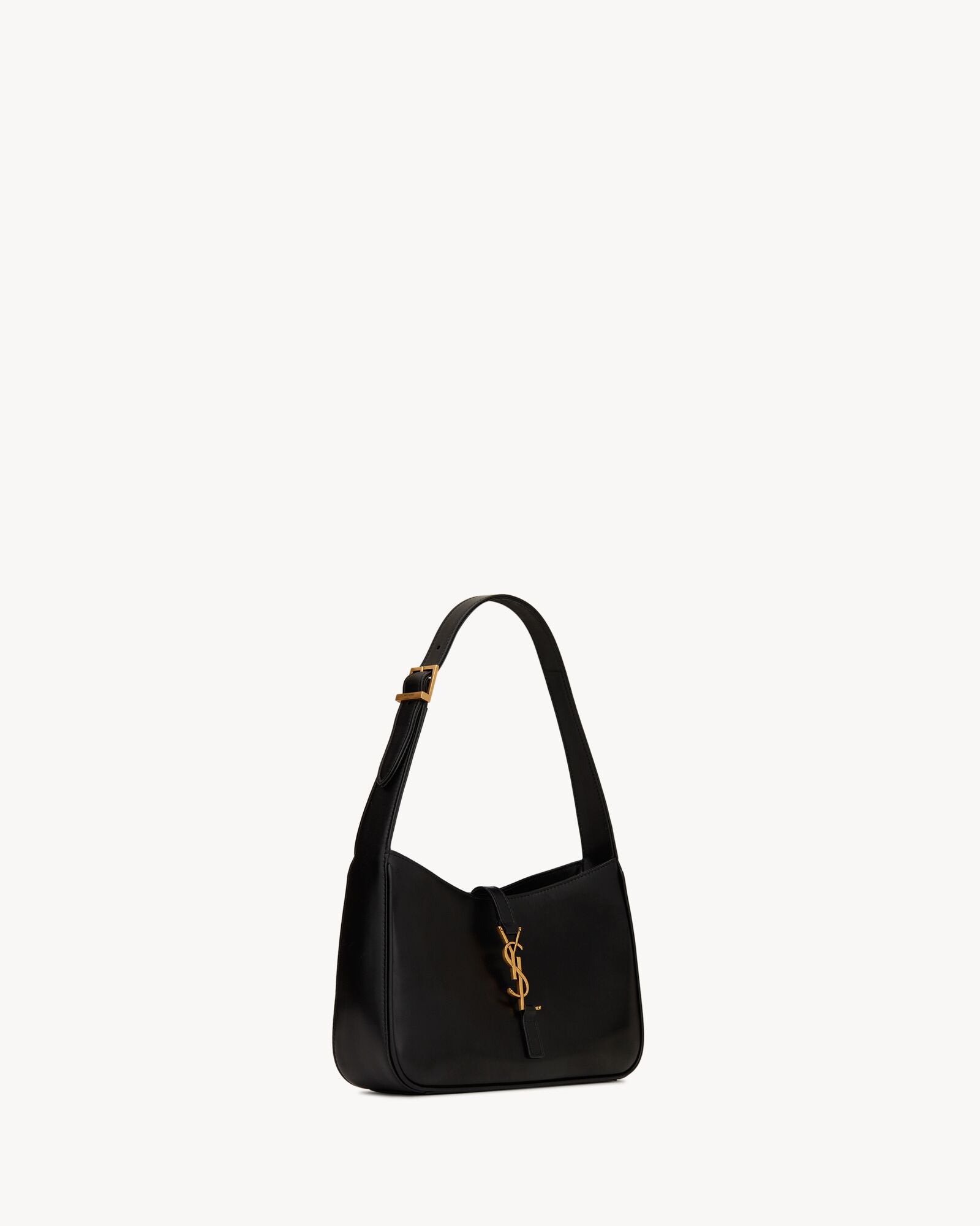 LE 5 À 7 IN SMOOTH LEATHER
NOIR
