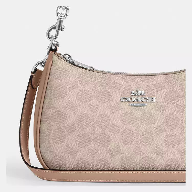 Coach Teri signature canvas