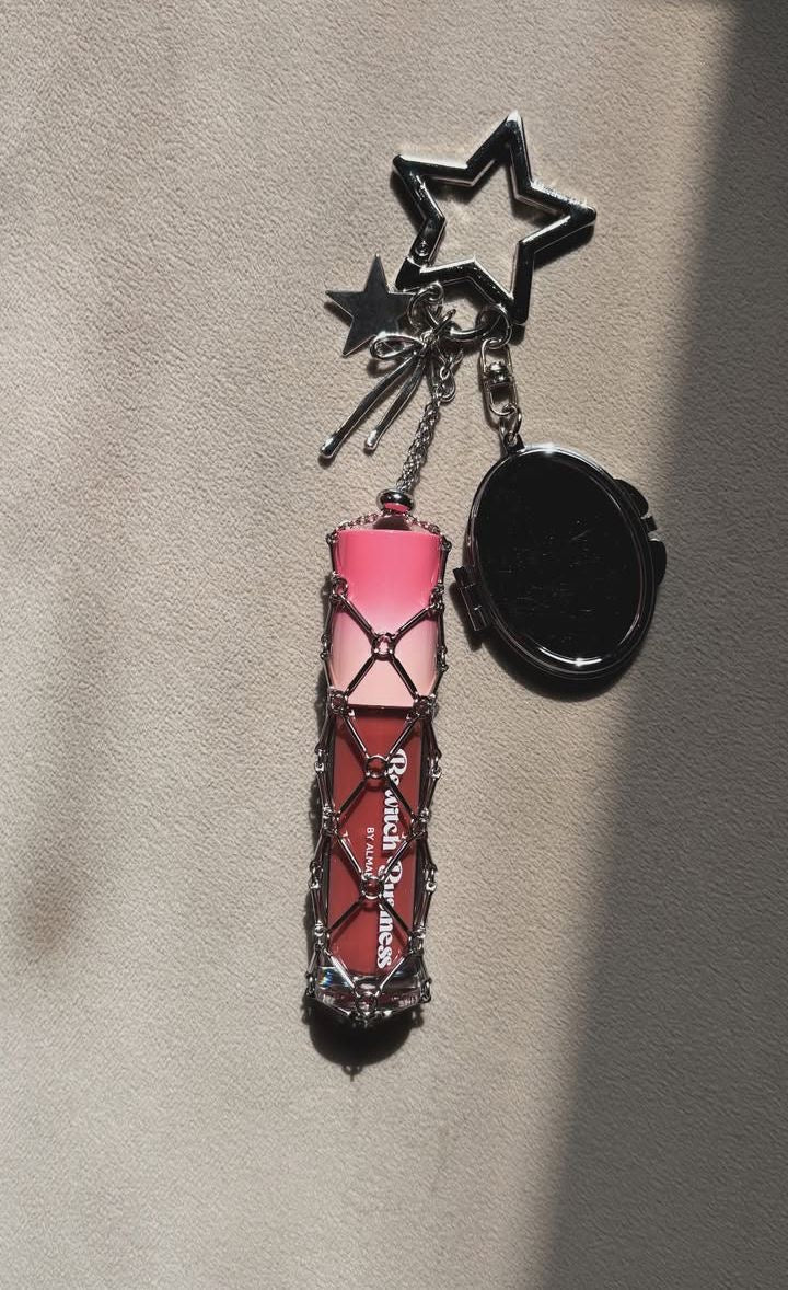 Pinterest Lipgloss bag charm