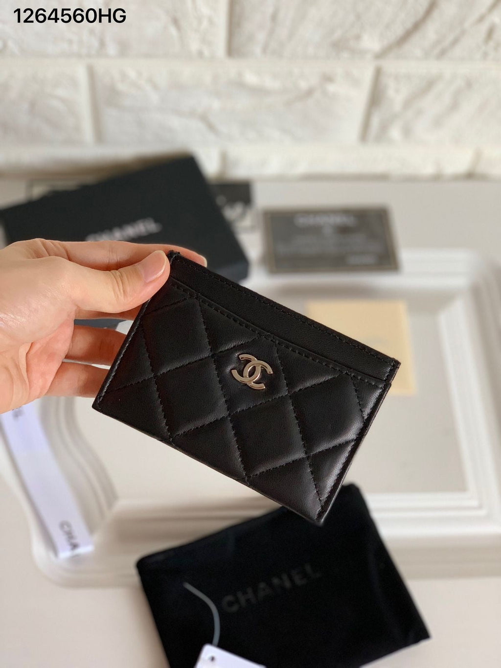 Chanel card holder ( unisex)