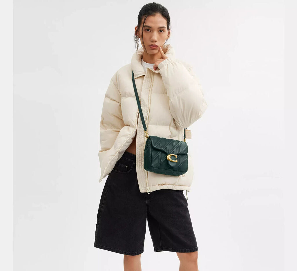 Times Square Tabby 20 Shoulder Bag With Quilting ( Green )
