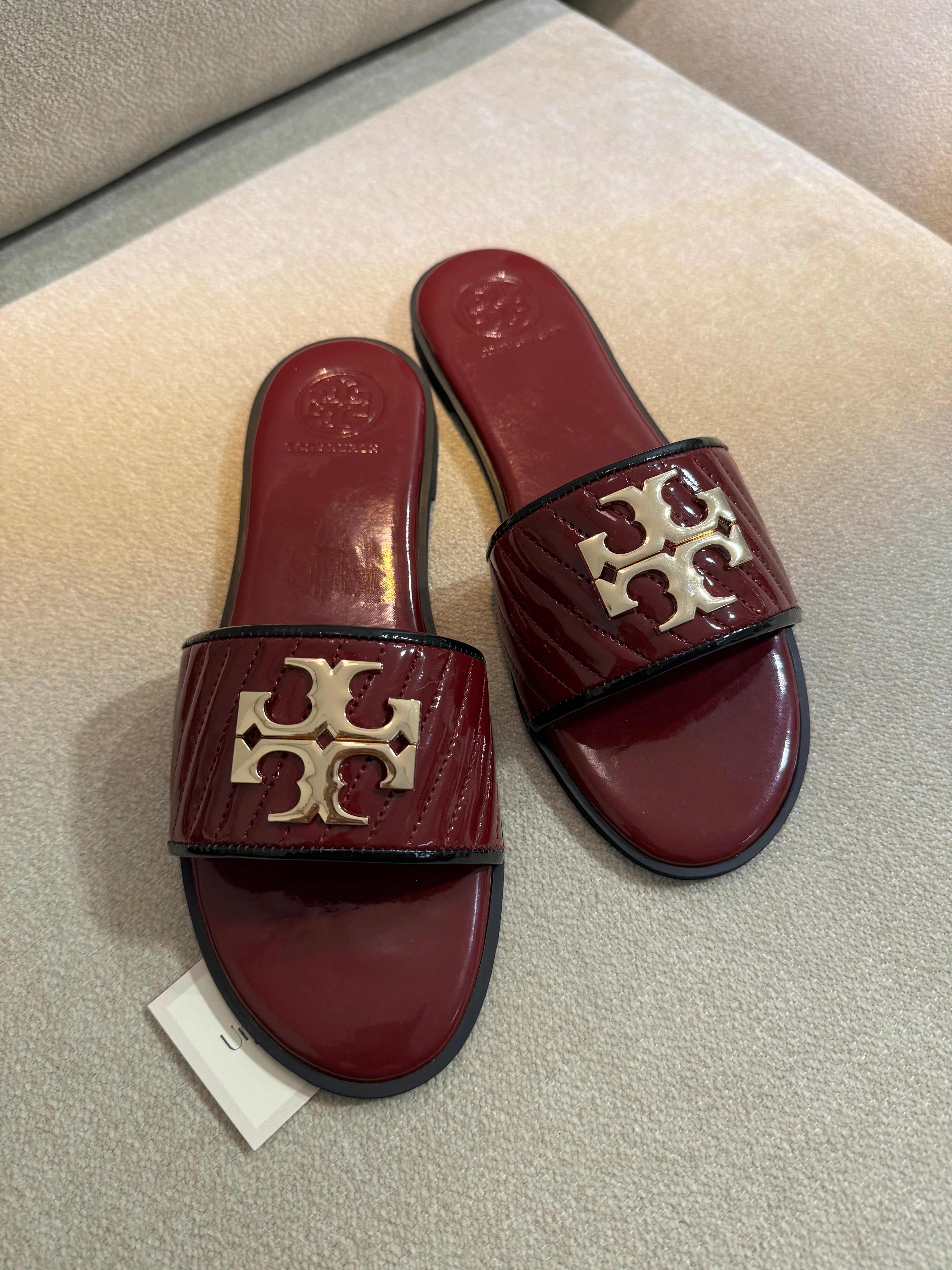 Tory Burch slides Burgundy