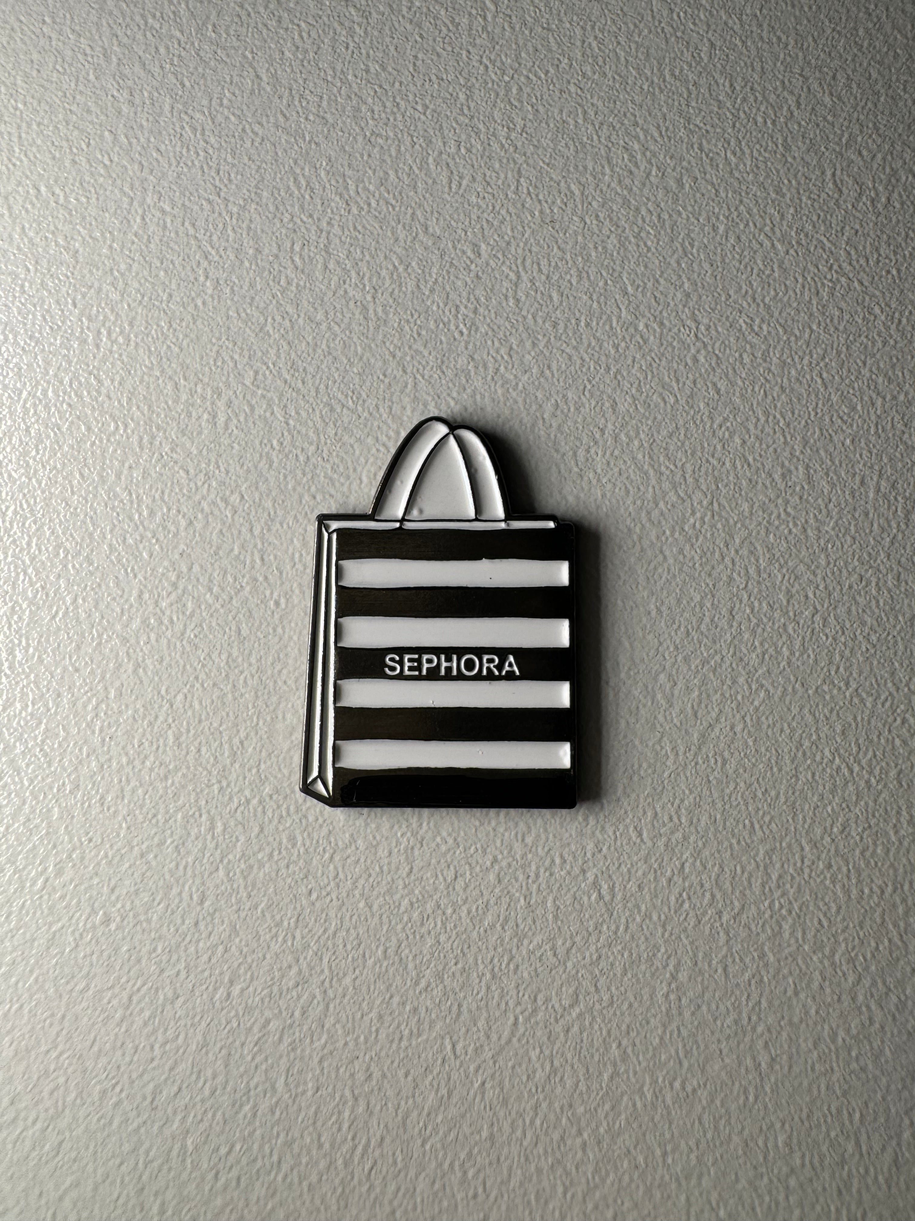 Sephora bag phone charm