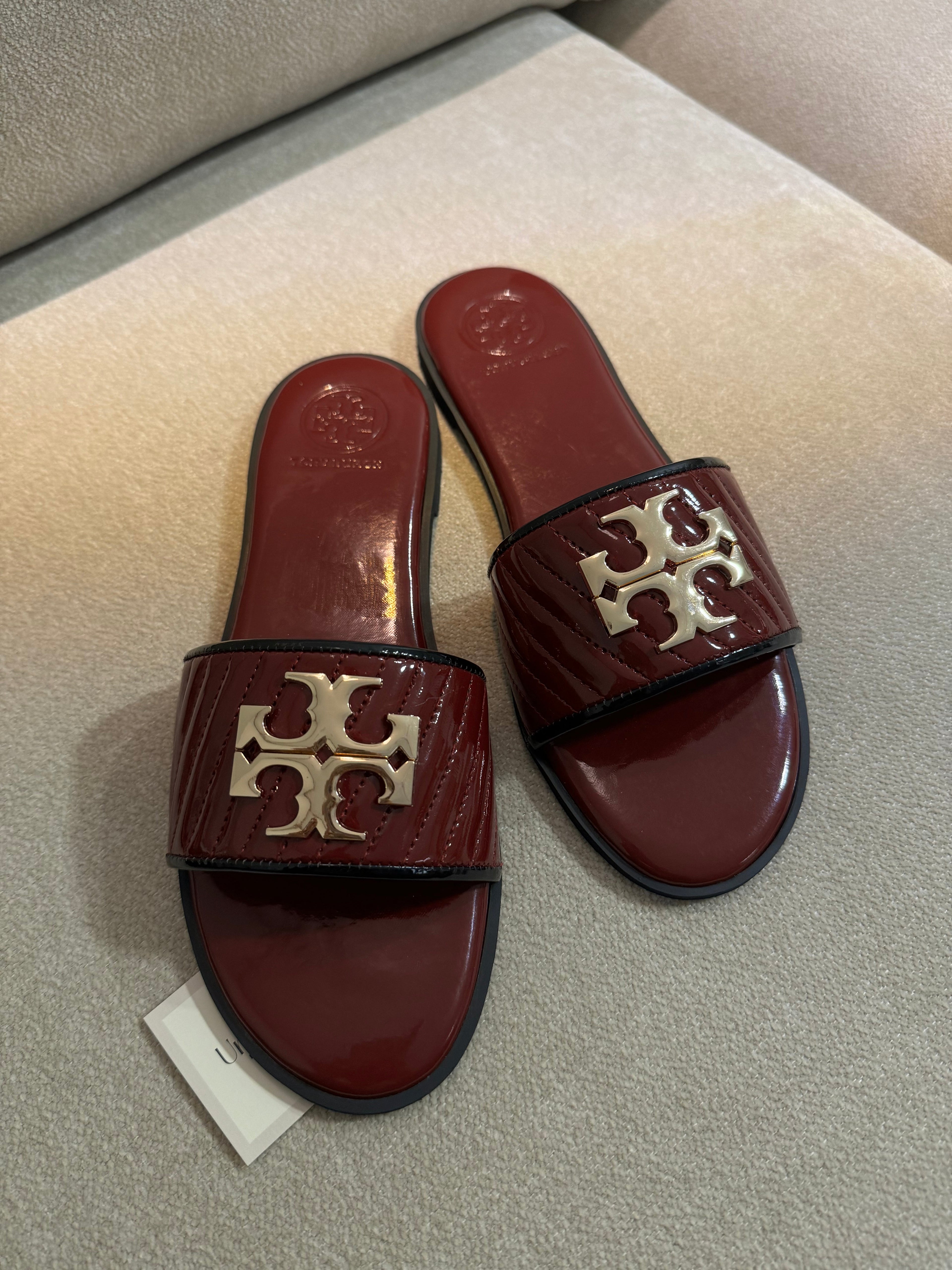 Tory Burch slides Burgundy