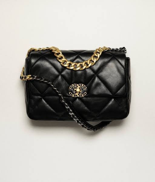 Chanel 19 large flap