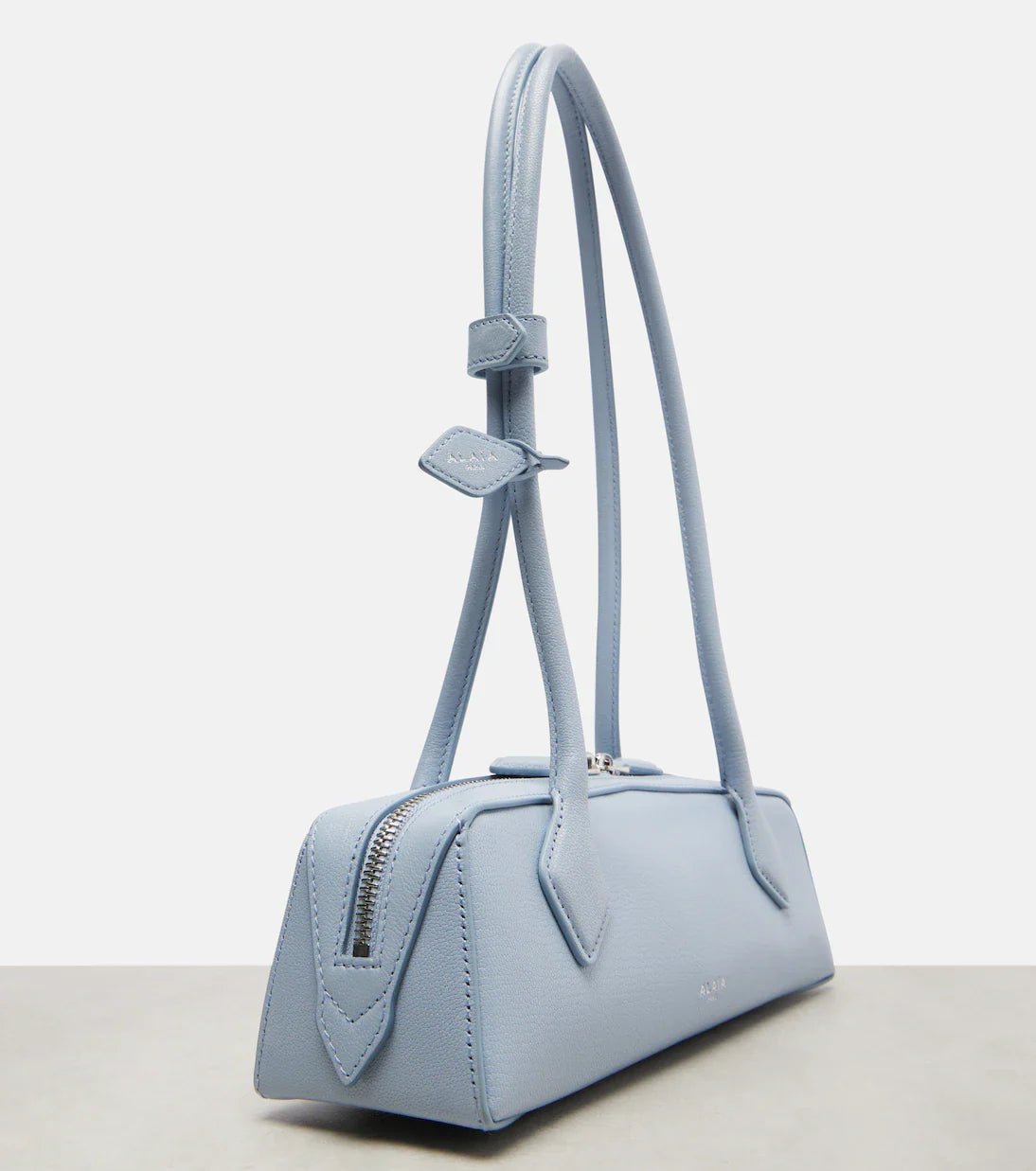 ALAÏA
Le Teckel blue