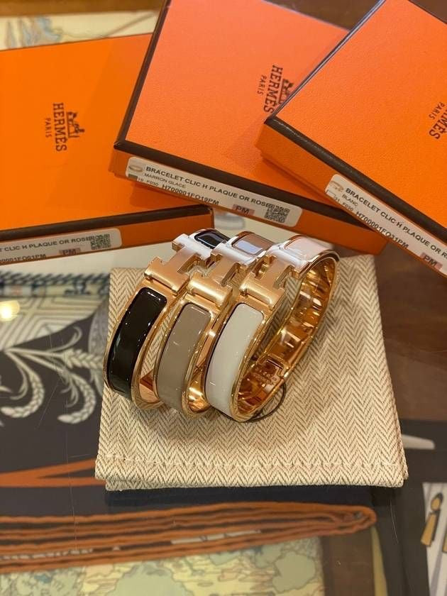 Hermes cuff gold hardware