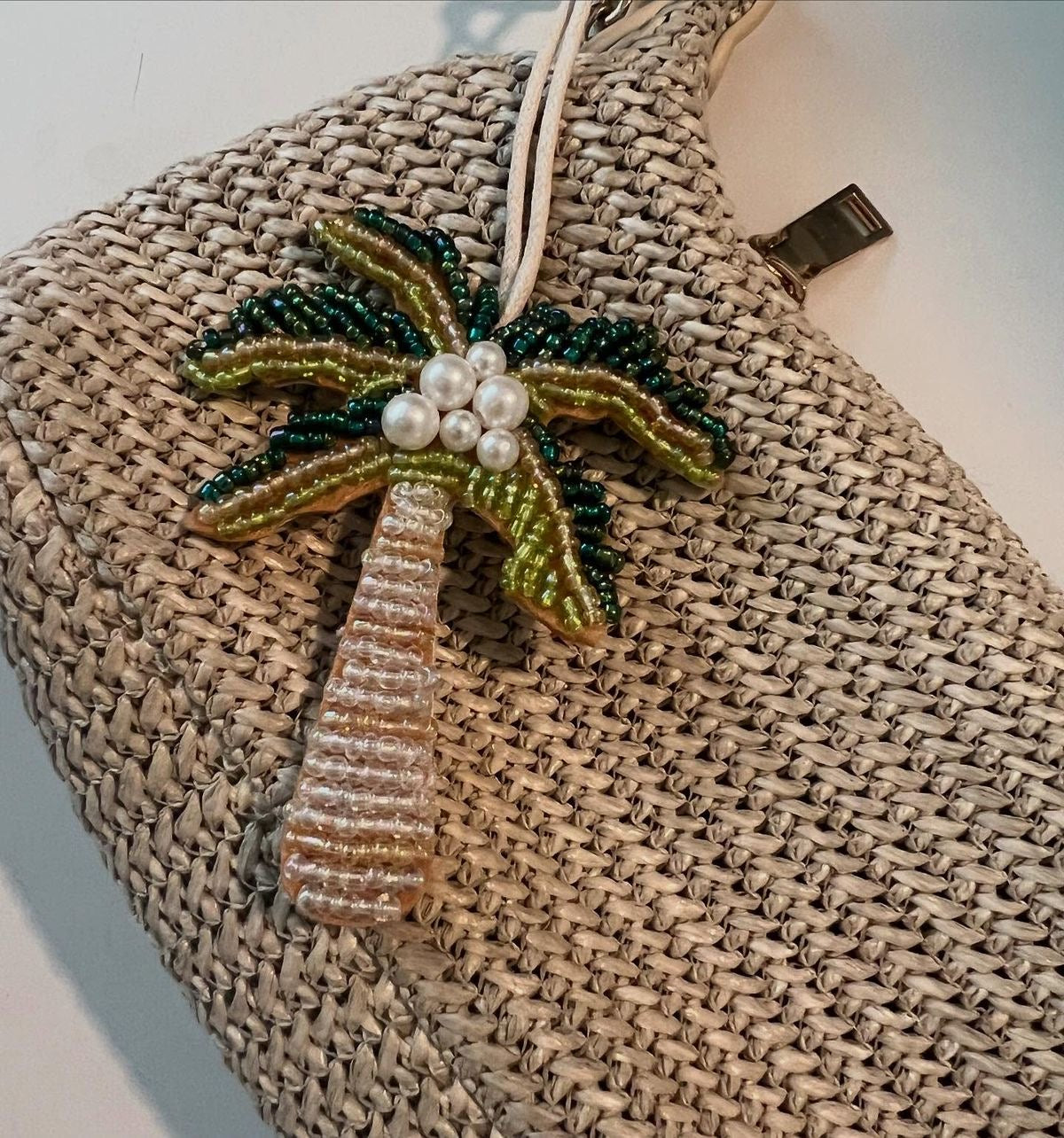 🌴 bag charm