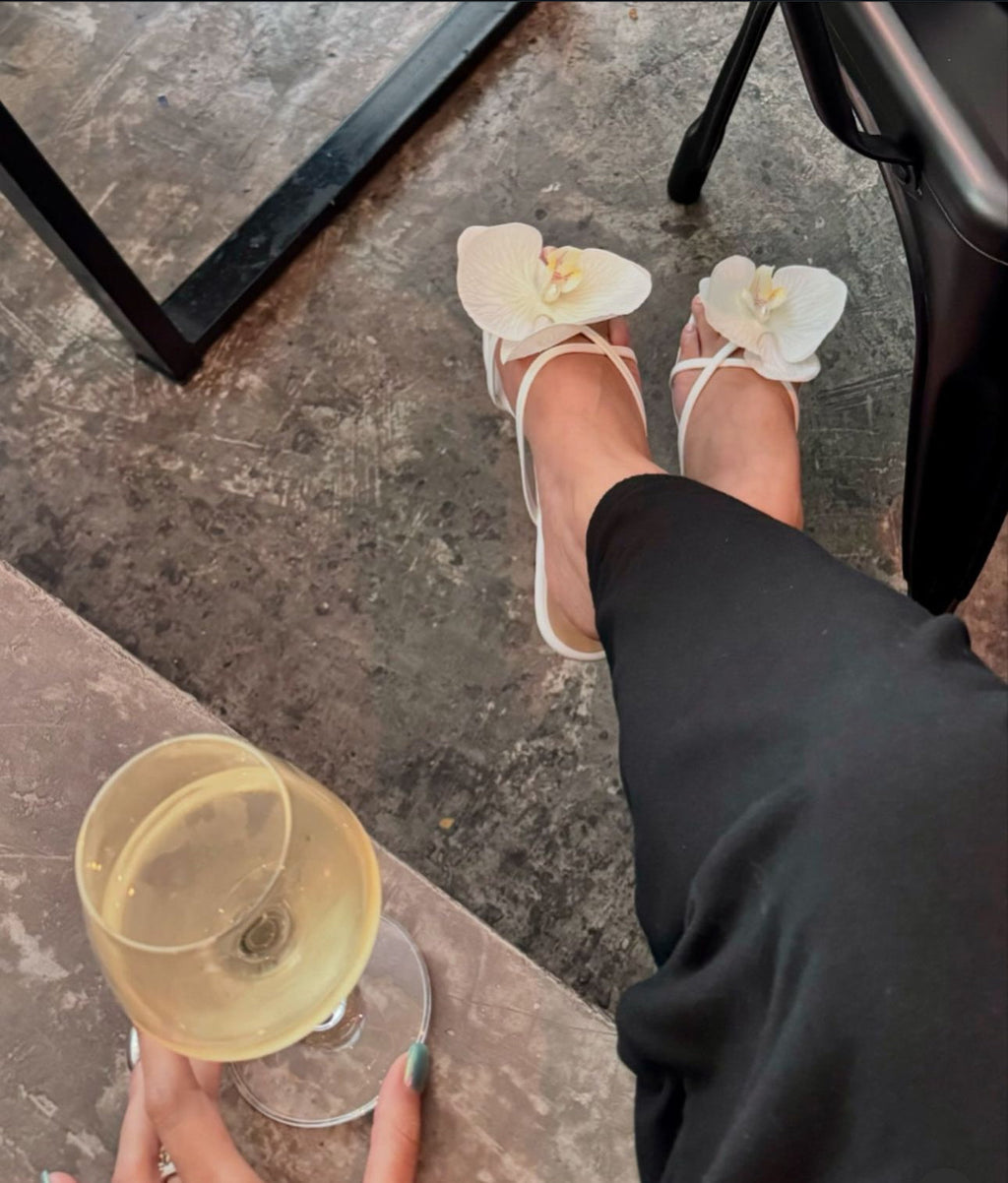 White orchid shoe attachment