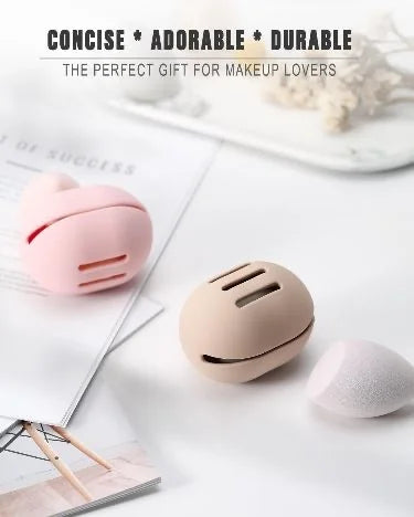 Portable beauty blender holder
